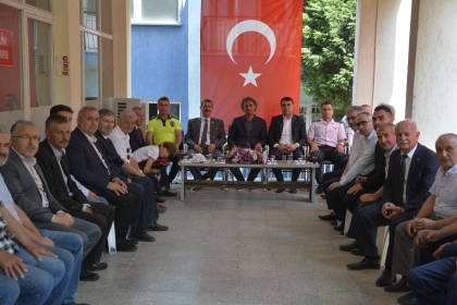 DEMİRCİ'DE BAYRAMLAŞMA PROGRAMI YAPILDI