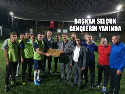 KÖYLÜCE MAHALLESİNDE GECE MAÇI