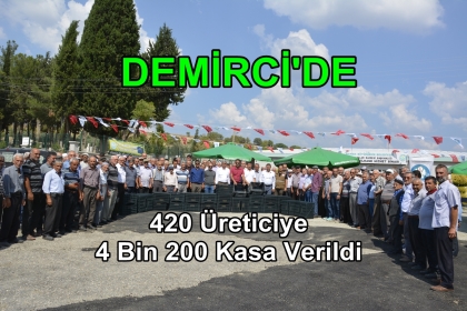 BÜYÜKŞEHİR BELEDİYESİNDEN ZEYTİN ÜRETİCİSİNE DESTEK