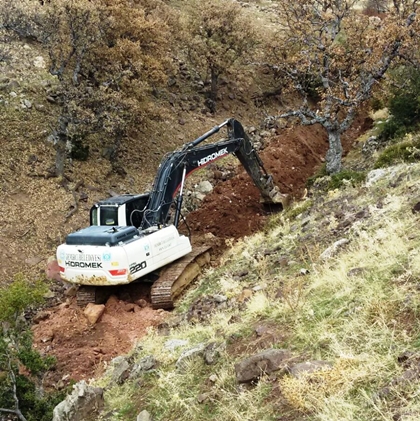 MAHALLE CAMİNİN İÇME SUYU HATTI YENİLENDİ