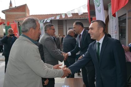  DEMİRCİ’DE GELENEKSEL BAYRAMLAŞMA PROGRAMINA YOĞUN KATILIM