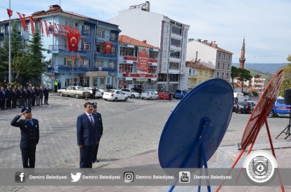 DEMİRCİ'DE 29 EKİM CUMHURİYET BAYRAMI TÖRENLERİ BAŞLADI.