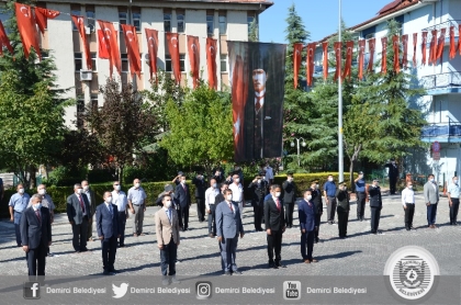 30 AĞUSTOS ZAFER BAYRAMI DEMİRCİ'DE TÖRENLE KUTLANDI