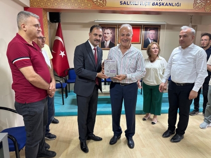 BAŞKANIMIZ ERKAN KARA'DAN, AK PARTİ SALİHLİ İLÇE TEŞKİLATINA ZİYARET