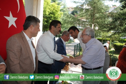 DEMİRCİ'DE BAYRAMLAŞMA PROGRAMI GERÇEKLEŞTİ