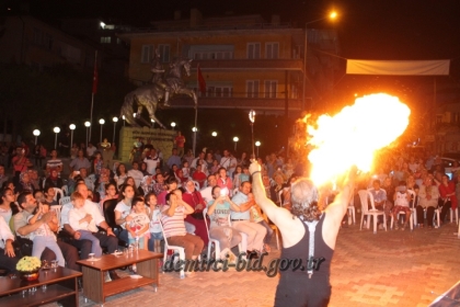 ÇOCUKLAR MUHTEŞEM PROGRAM SİZİ BEKLİYOR
