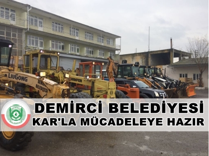DEMİRCİ BELEDİYESİ, KAR’LA MÜCADELEYE HAZIR