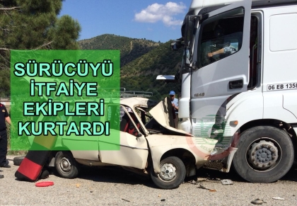 DEMİRCİ - SALİHLİ YOLUNDA KAZA, 1 YARALI