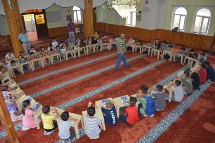 DEMİRCİ'DE YAZ KURAN KURSLARINA YOĞUN İLGİ