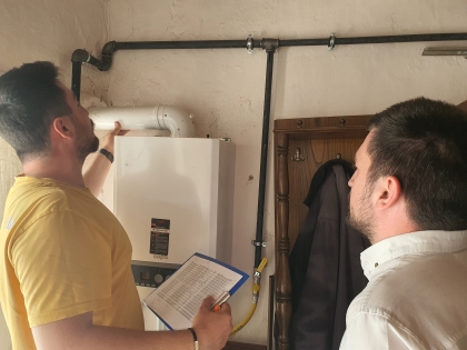 DEMİRCİ’DE 35 HANEYE DOĞAL GAZ DÖNÜŞÜM DESTEĞİ SAĞLANDI