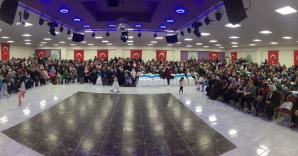 KADINLAR GÜNÜ PROGRAMI MUHTEŞEM KATILIMLA GERÇEKLEŞTİ