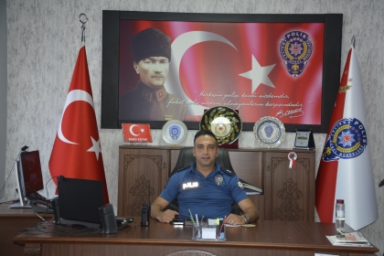 DEMİRCİ EMNİYET MÜDÜRÜ BARIŞ KAYAR GÖREVİNE BAŞLADI