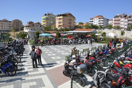 DEMİRCİ'DE 2. MOTOSİKLET TUTKUNLARI BULUŞMASI