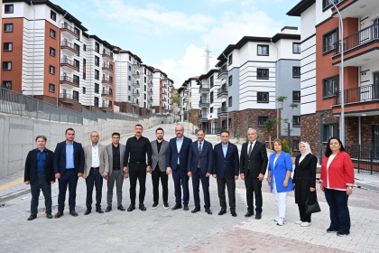 AK PARTİ MANİSA MİLLETVEKİLİ MURAT BAYBATUR’DAN DEMİRCİ’YE ZİYARET