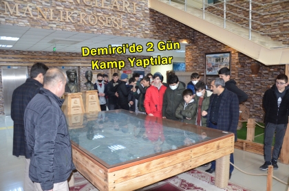 BALIKESİRLİ ÖĞRENCİLER DEMİRCİ'YE HAYRAN KALDI