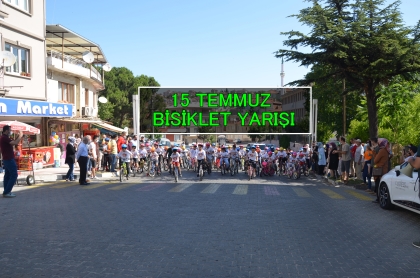 BİSİKLET YARIŞLARI NEFES KESTİ