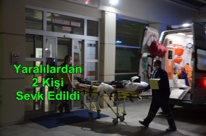 MOTOSİKLET YAYAYA ÇARPTI, 3 KİŞİ YARALANDI