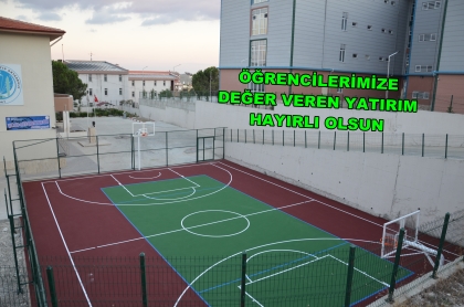 DEMİRCİ'DE SPOR YATIRIMLARINA DEVAM 