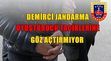 JANDARMA, UYUŞTURUCU TACİRLERİNE GÖZ AÇTIRMIYOR