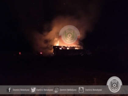  DEMİRCİ'DE EV YANGINI