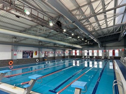 DEMİRCİ OLİMPİK YÜZME HAVUZU KIŞ DÖNEMİ KURSLARINA DEVAM EDECEK. 