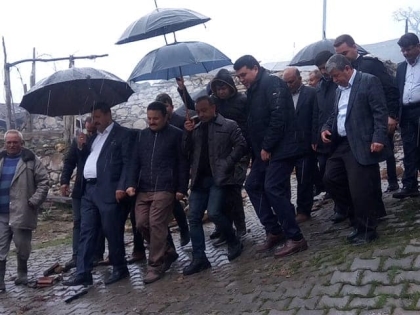 KAYMAKAM AKYOL VE BAŞKAN SELÇUK, IKLIKÇI'DA