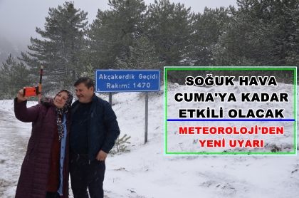 DEMİRCİ'DE AYAZ, YÜKSEKLERDE KAR