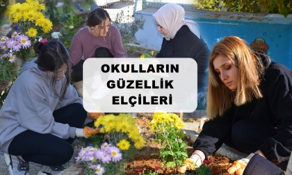 ÖĞRETMEN ADAYLARINDAN OKUL BAHÇELERİNE ESTETİK DOKUNUŞ