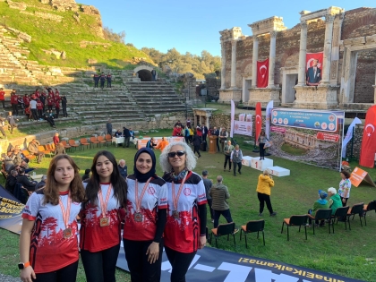   SPORCULARIMIZDAN DEMİRCİ'YE 8 MADALYA