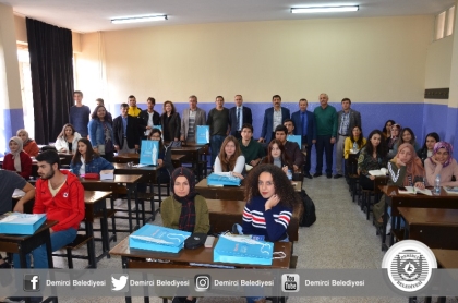 EĞİTİM FAKÜLTESİ 1. SINIF ÖĞRENCİLERİNE HOŞ GELDİN HEDİYESİ