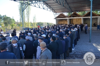 KIBRIS GAZİSİ MUZAFFER KÖSE TOPRAĞA VERİLDİ.