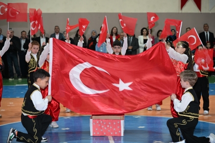 DEMİRCİ'DE 23 NİSAN ULUSAL EGEMENLİK VE ÇOCUK BAYRAMI COŞKUYLA KUTLANDI. 