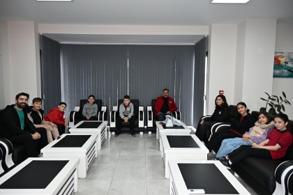 BAŞKANIMIZ ERKAN KARA, GAZİANTEP’TE BAŞARIYA İMZA ATAN SPORCULARI MİSAFİR ETTİ.