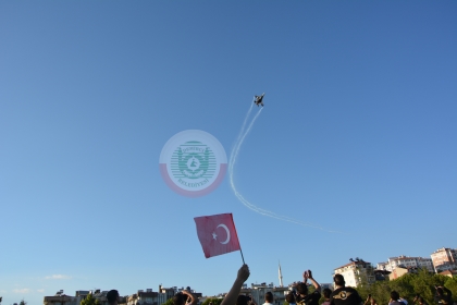 SOLOTÜRK’ÜN PROVA UÇUŞU NEFESLERİ KESTİ.