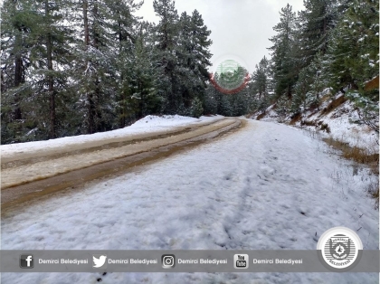 DEMİRCİ DAĞLARI BEYAZA BÜRÜNDÜ