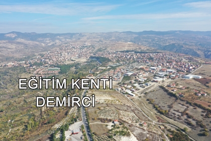 DEMİRCİ YKS'DE BAŞARISINI PERÇİNLEDİ