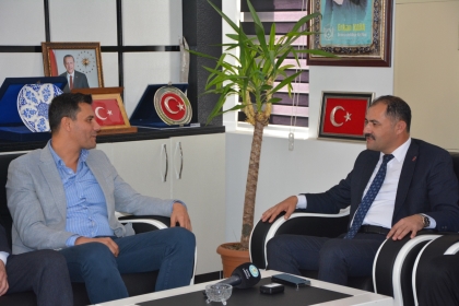 BÜYÜKŞEHİR BELEDİYE BAŞKANI FERDİ ZEYREK'TEN, BAŞKANIMIZ ERKAN KARA'YA ZİYARET