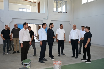 AK PARTİ MKYK ÜYESİ VE MANİSA MİLLETVEKİLİ MÜCAHİT ARINÇ DEMİRCİ’DE YATIRIMLARI YERİNDE İNCELEDİ.