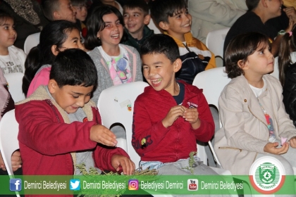 ÇOCUKLAR 3 GÜN BOYUNCA DOYASIYA EĞLENDİ