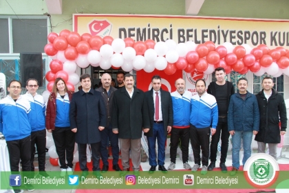 YENİLENEN YÜZÜYLE TAEKWONDO SPOR SALONU AÇILDI