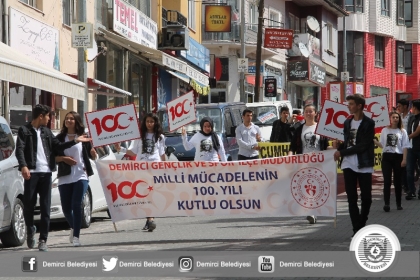 DEMİRCİ'DE GENÇLİK HAFTASI ETKİNLİKLERİ