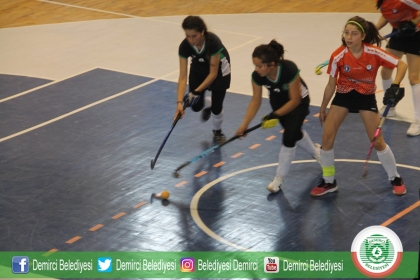 HOKEY BÖLGE ŞAMPİYONASI TAMAMLANDI, 3 TAKIM FİNALDE