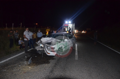 DEMİRCİ'DE TRAFİK KAZASI 5 YARALI