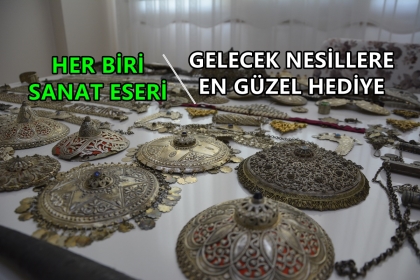 20 YILDIR YÖRESEL TAKILARIN KOLEKSİYONUNU YAPIYOR