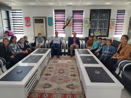 AKINCILAR ROBOTİK TAKIMINDAN BAŞKAN SELÇUK'A ZİYARET