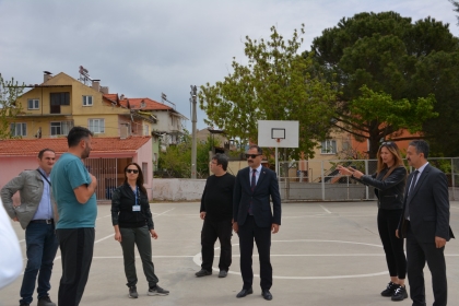 BAŞKAN ERKAN KARA İLÇEYE YENİ SPOR YATIRIMLARI KAZANDIRMAK İÇİN ÇALIŞMALARA BAŞLADI