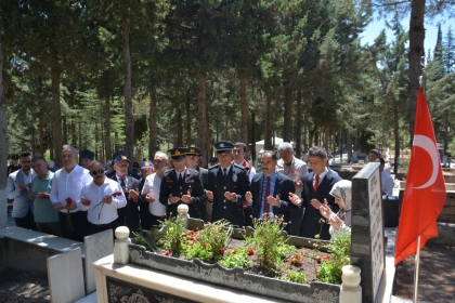  DEMİRCİ'DE 15 TEMMUZ DEMOKRASİ VE MİLLİ BİRLİK GÜNÜ