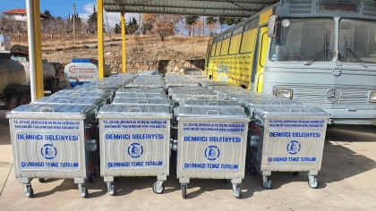 ÇEVRE, ŞEHİRCİLİK VE İKLİM DEĞİŞİKLİĞİ BAKANLIĞINDAN, BELEDİYEMİZE HİBE 366 ÇÖP KONTEYNERİ