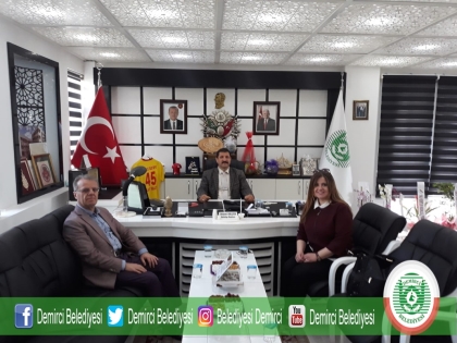 İL SAĞLIK MÜDÜRÜ YEMENİCİ, BAŞKAN SELÇUK'U ZİYARET ETTİ
